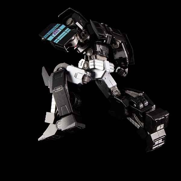 Flame Toys IDW Nemesis Prime Now Available From Bluefin  (6 of 9)